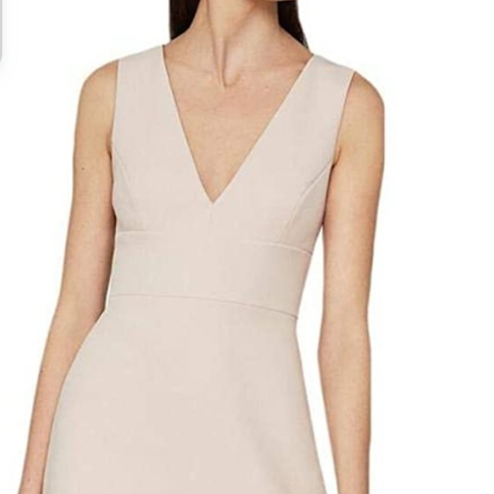 BCBGMAXAZRIA Ruffle Hem Cocktail Dress